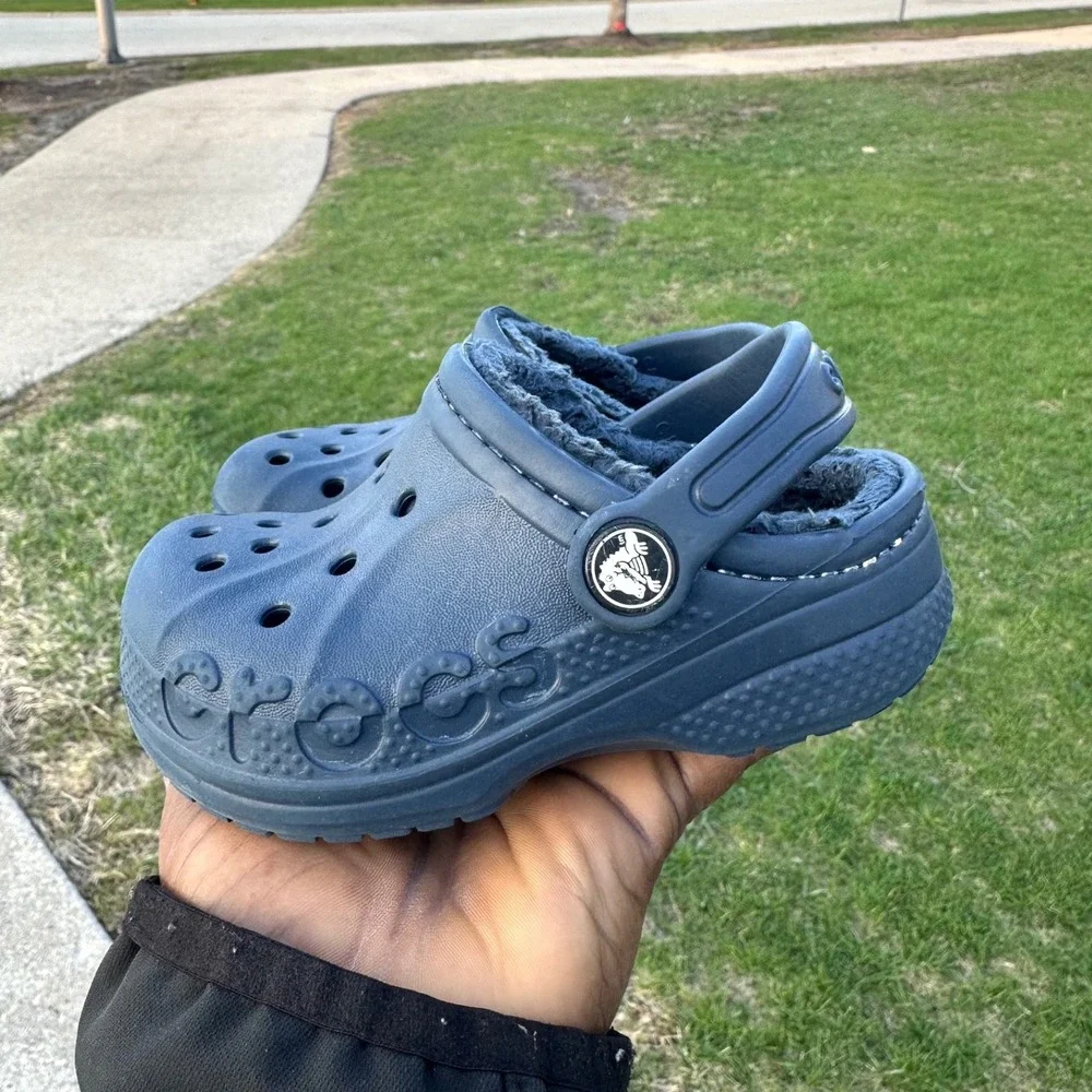 Crocs Kids Baya Lined Fuzzy Clogs Toddler‎ Boy Size 8 Blue Sandals